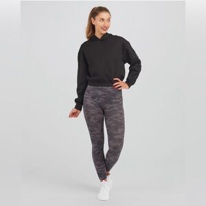 SPANX Look at me now black Camouflage Leggings-NWT